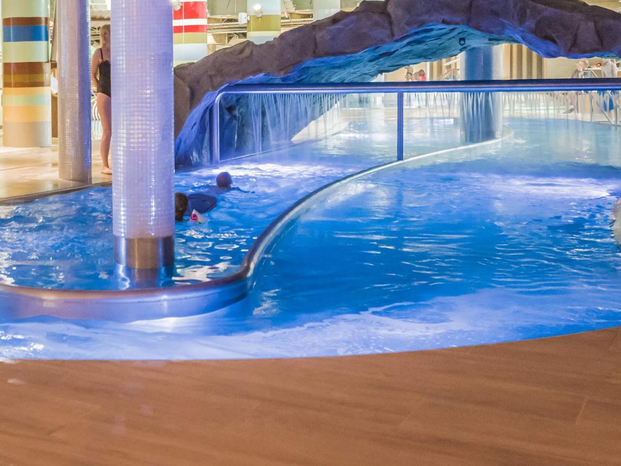 Апартаменты Vacationclub - Feniks Apartament 22 Свиноуйсьце Экстерьер фото